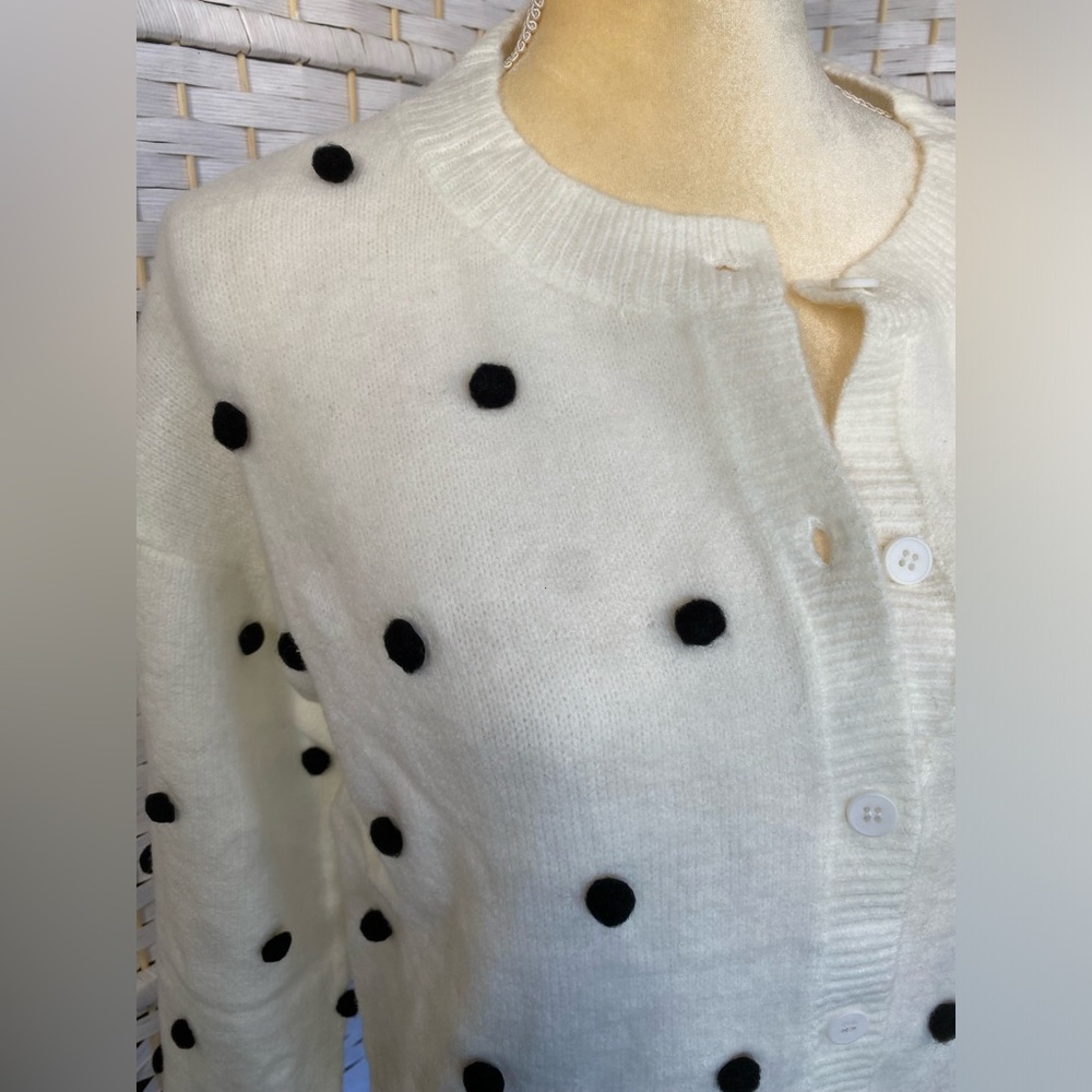 NWT Hem & Thread Cardigan PomPom Polka Dot Button Down Sweater White and Black - Picture 6 of 9